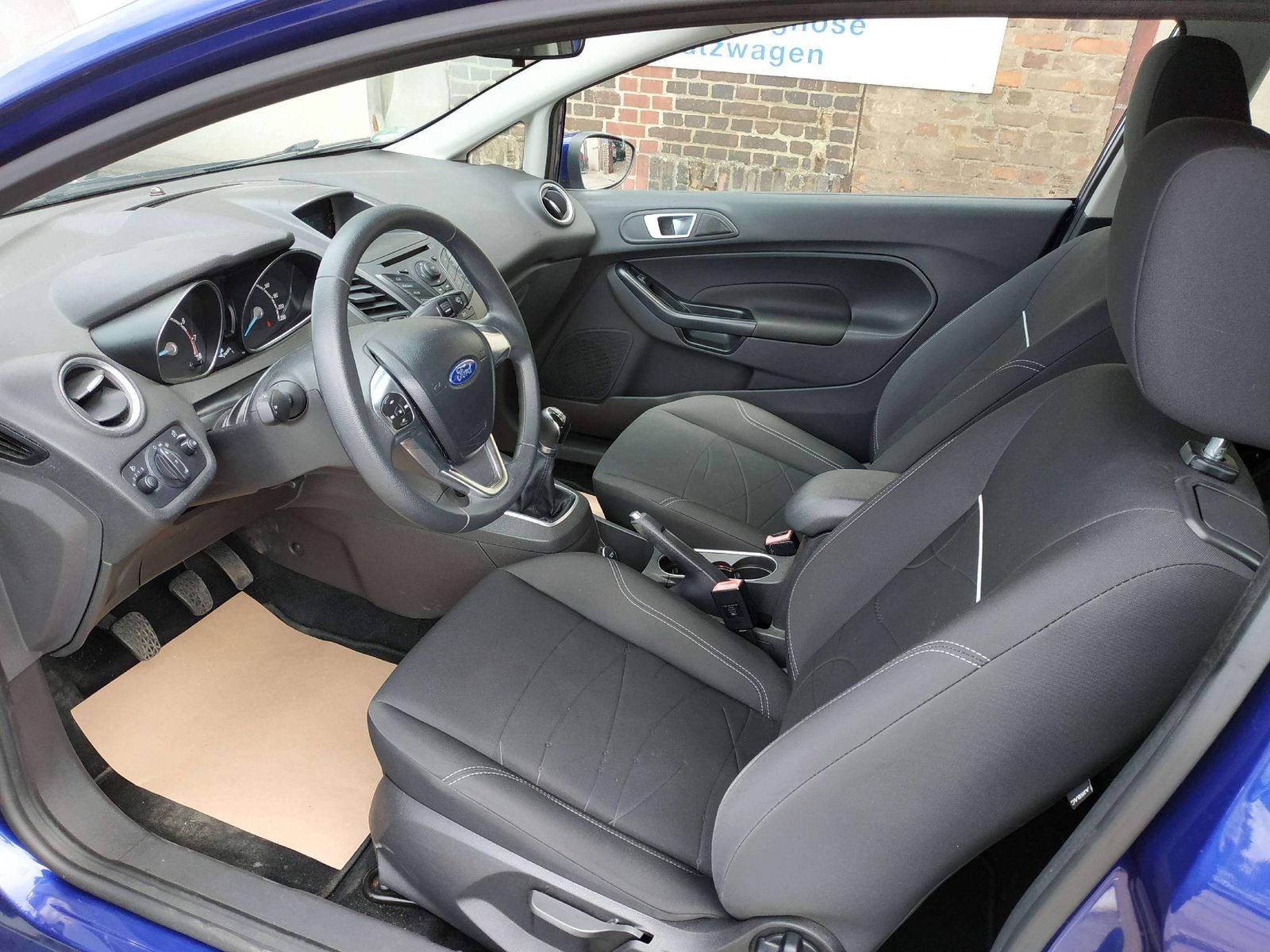 Fiesta 1.0/ TÜV NEU/ wenig KM/ Allwetterreifen/  – Bild 8