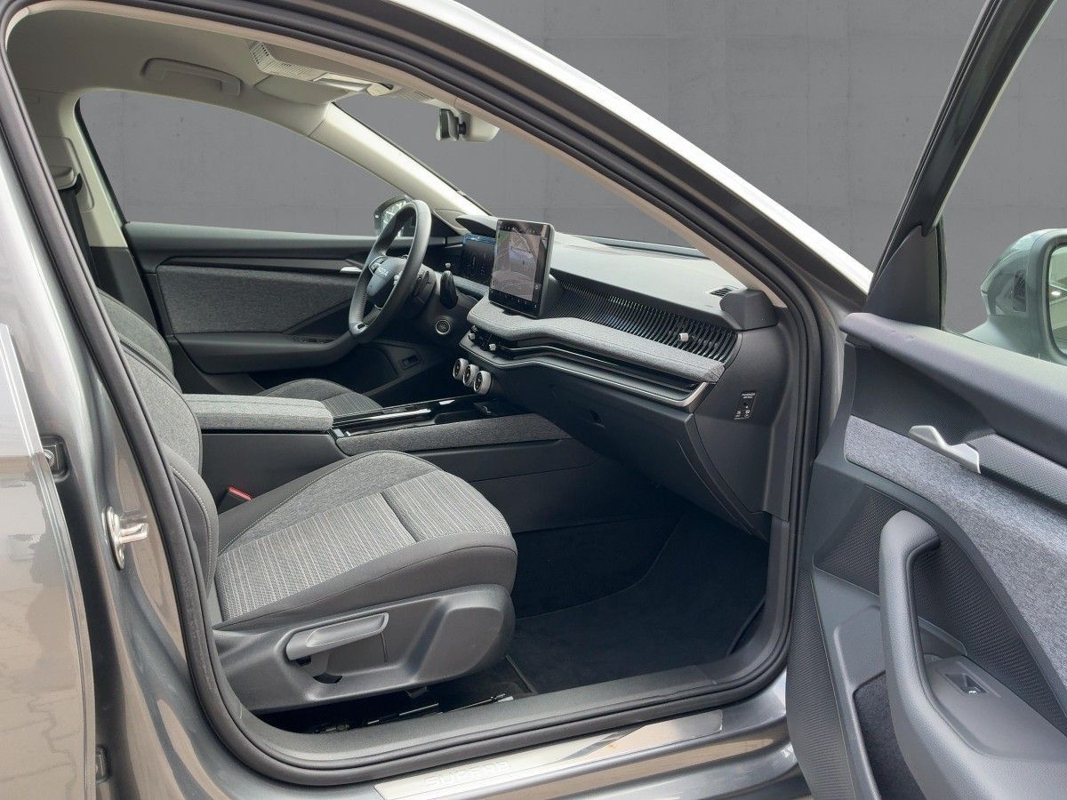 Skoda Superb - Bild 11
