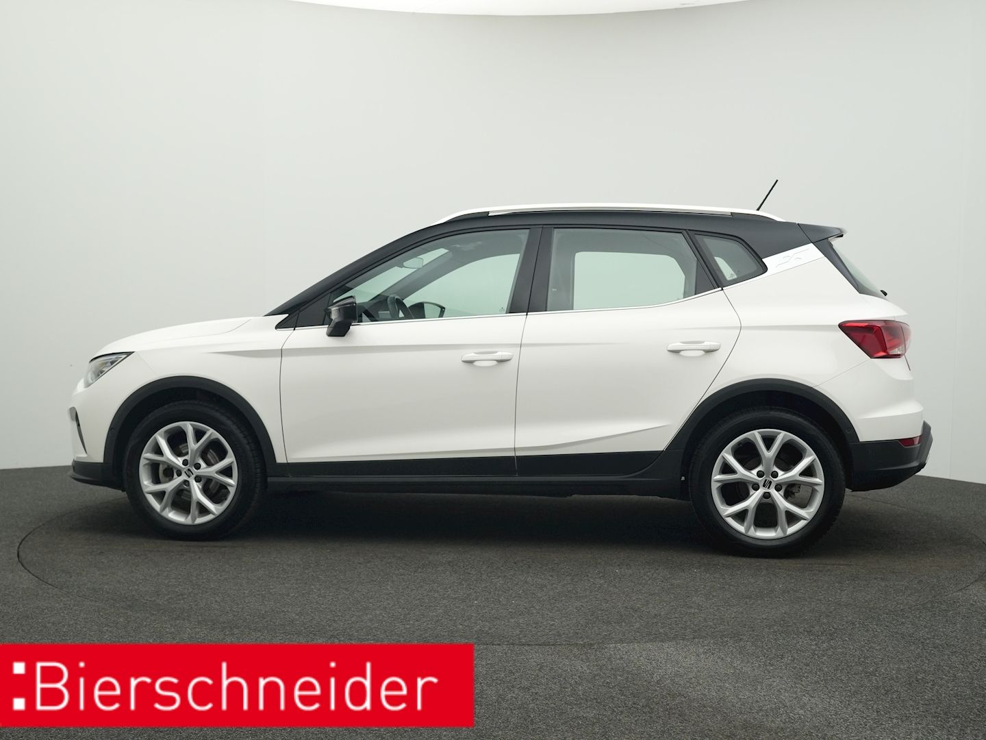 Seat Arona 1.0 TSI FR KAMERA NAVI LED FULL LINK imagem 3