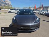 Tesla Model 3 Rear-Wheel Drive - Tesla Model 3 in Berlin