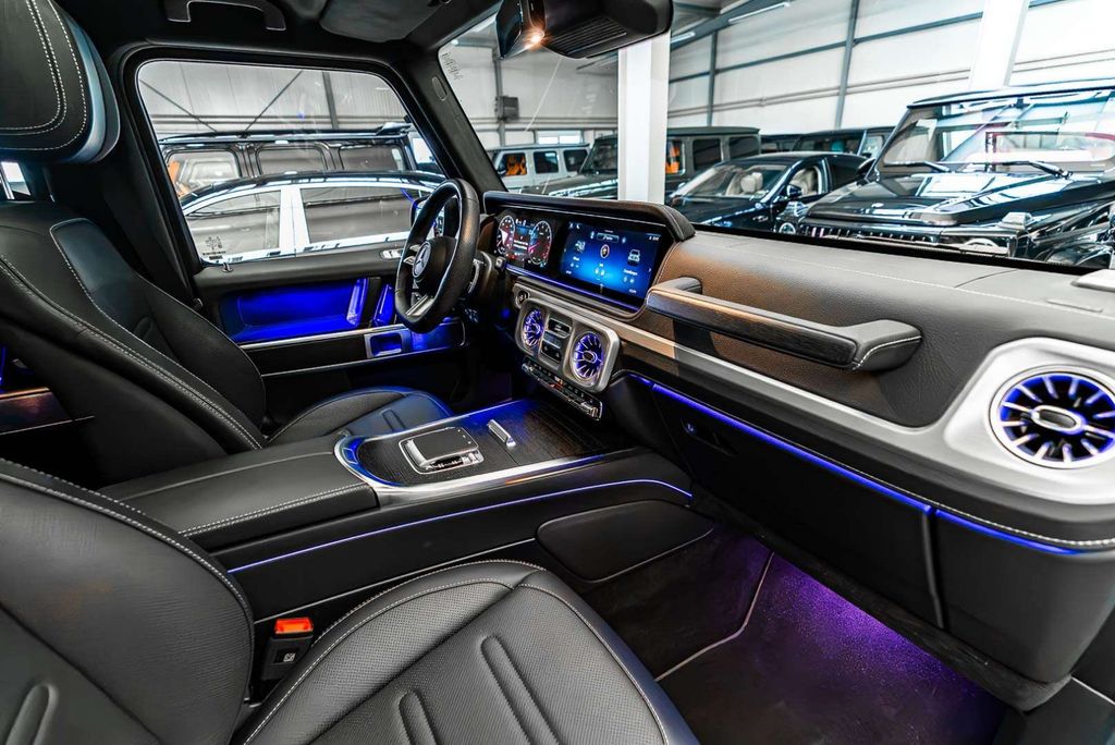 MERCEDES-BENZ G-Class 2026