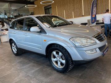 Ssangyong Kyron  Xdi 4x4 *KLIMAAUTOMATIK*LEDER*TÜV-102025