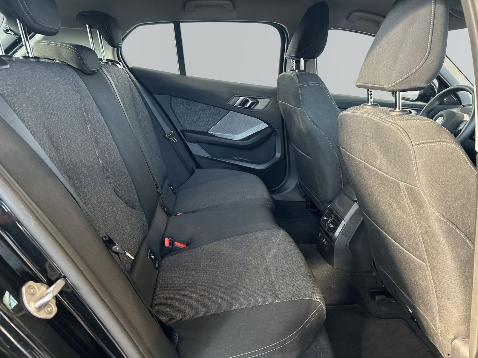 BMW 120 - Bild 10