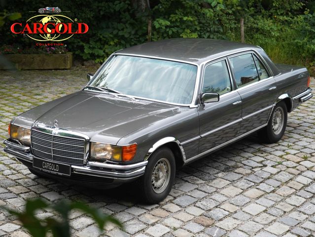 Mercedes-Benz 450 6.9 SEL, Ex-Vorstandsfzg. Dassault / France