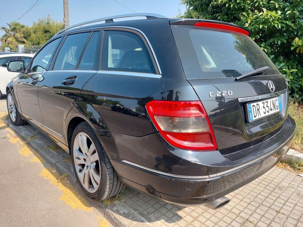 Mercedes-Benz C 220