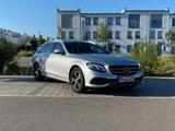 Mercedes-Benz E220d T Avantgarde/Assist+/Garantie/LED+/Navi - Mercedes-Benz E 220 von privat