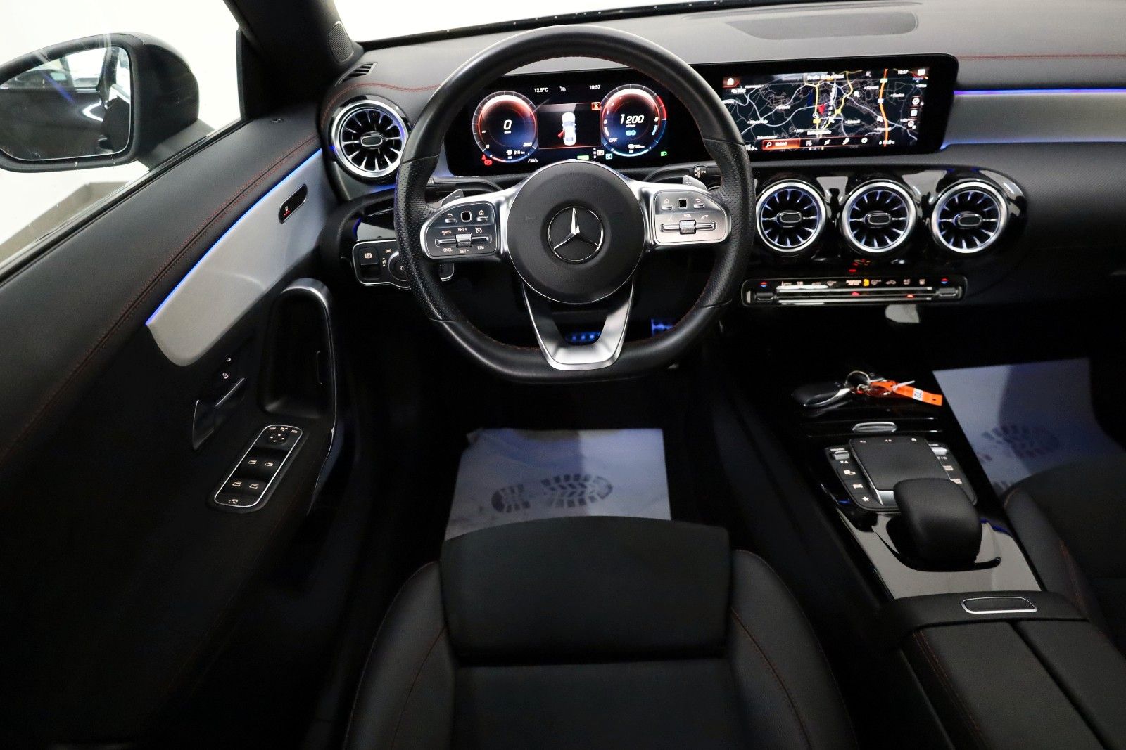 Fahrzeugabbildung Mercedes-Benz CLA 250 e Coupe AMG line,Navi,LED,SH,Kamera