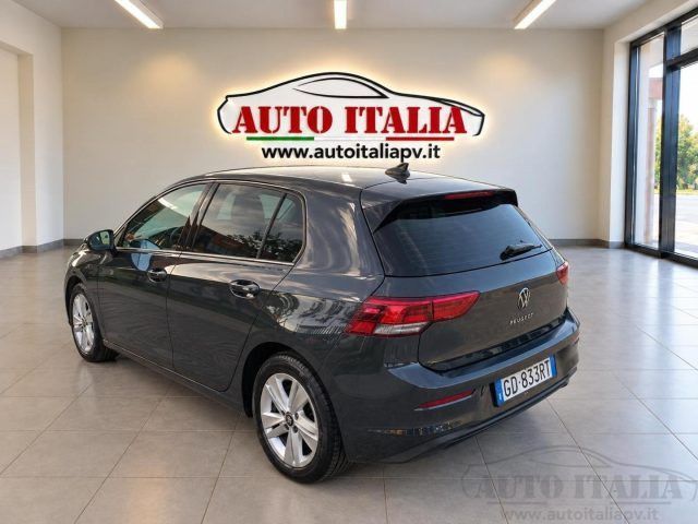 Volkswagen VOLKSWAGEN Golf 1.0 eTSI EVO DSG Life imagem 3