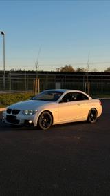 BMW e93 335i M Paket Individual Voll Ausst... - BMW 335 in Kassel
