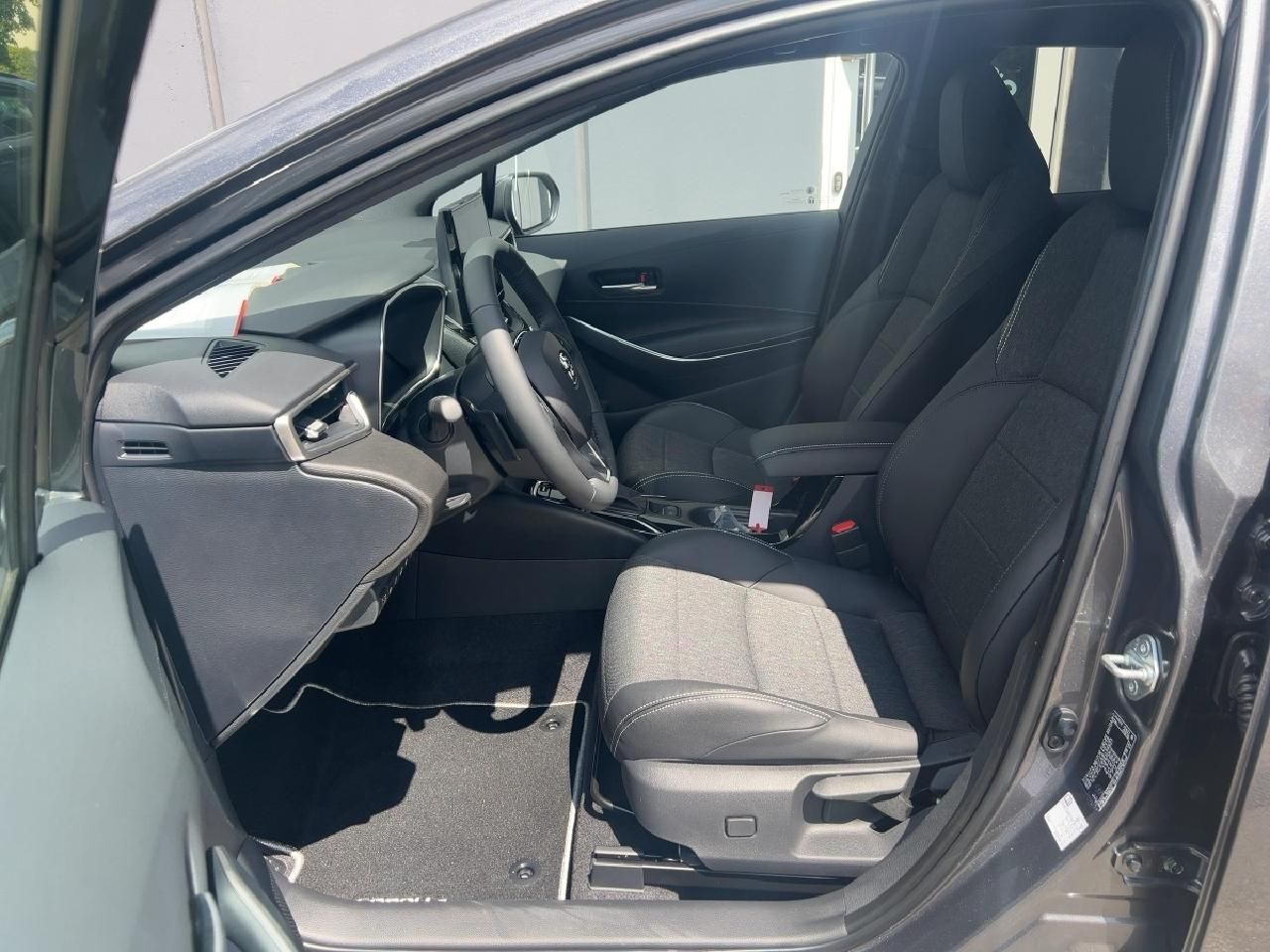 Fahrzeugabbildung Toyota Corolla TS Hybrid Teamplayer + Technik Paket