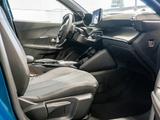 Peugeot 2008 ALLURE HYBRID 145 e-DSC6 ACC LED SPURH. SHZ - Peugeot 2008: 1.6