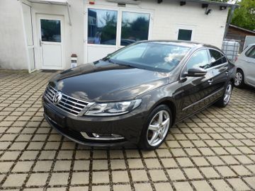 Volkswagen Passat CC - 1