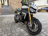 Triumph Speed Triple 1200 RS - TRIUMPH SPEED TRIPLE RS