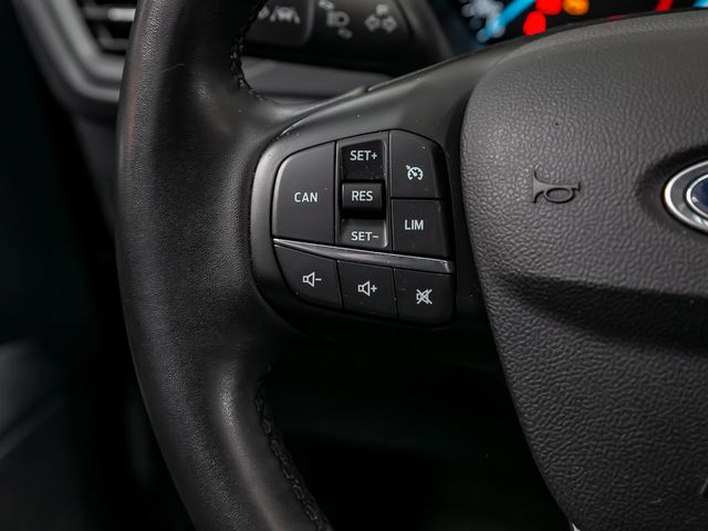 Ford Focus Turnier 1.0 Active Kamera Navi LED