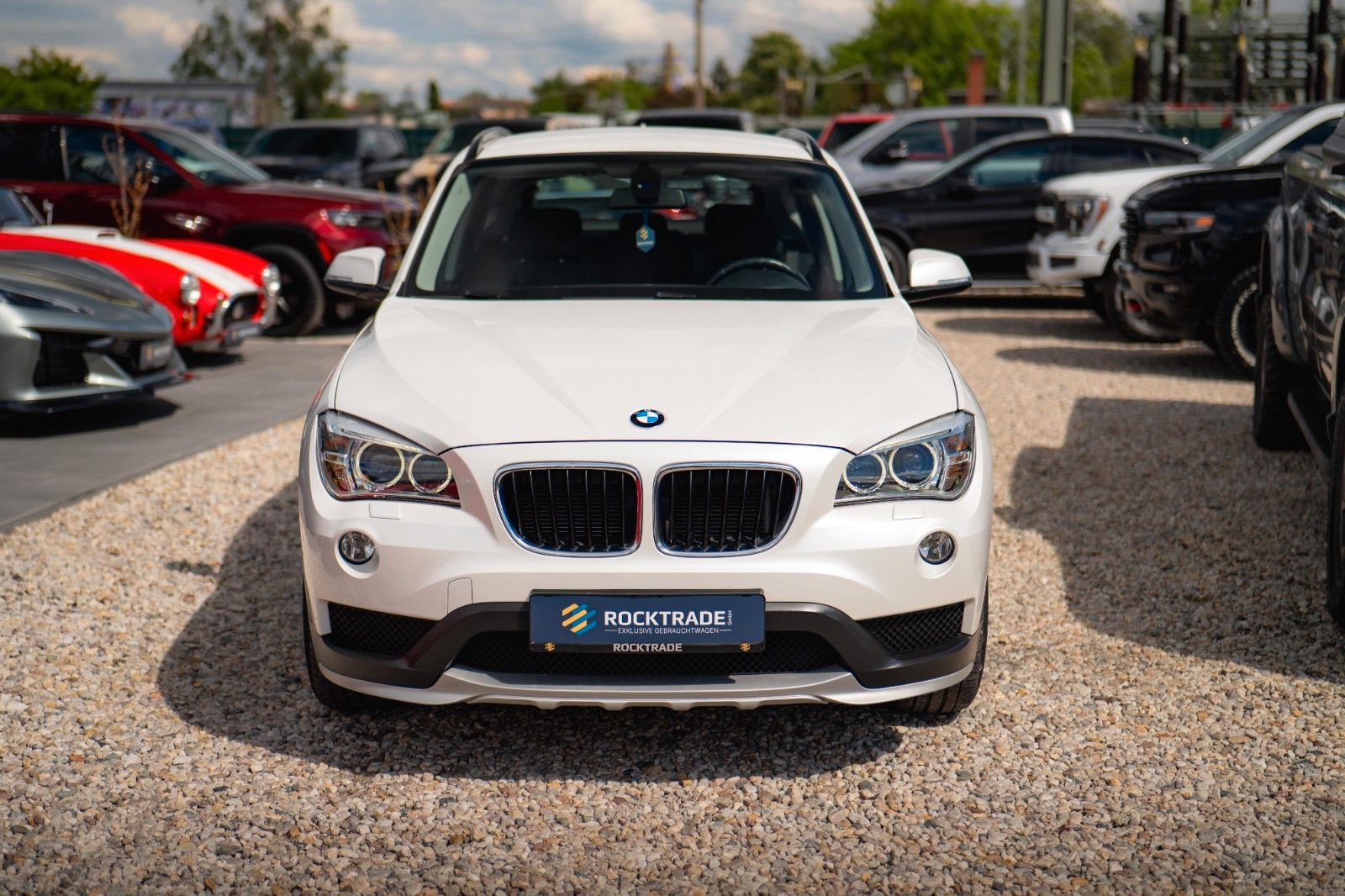 Fahrzeugabbildung BMW X1 xDrive20d Sport Line Autom. Bi-Xenon*Perlmutt