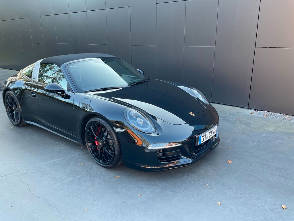 Porsche 991