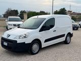 Peugeot Partner 1.6 HDi 90CV L2 3 posti Furgone  - Peugeot Partner mit Diesel-Antrieb: 1.9