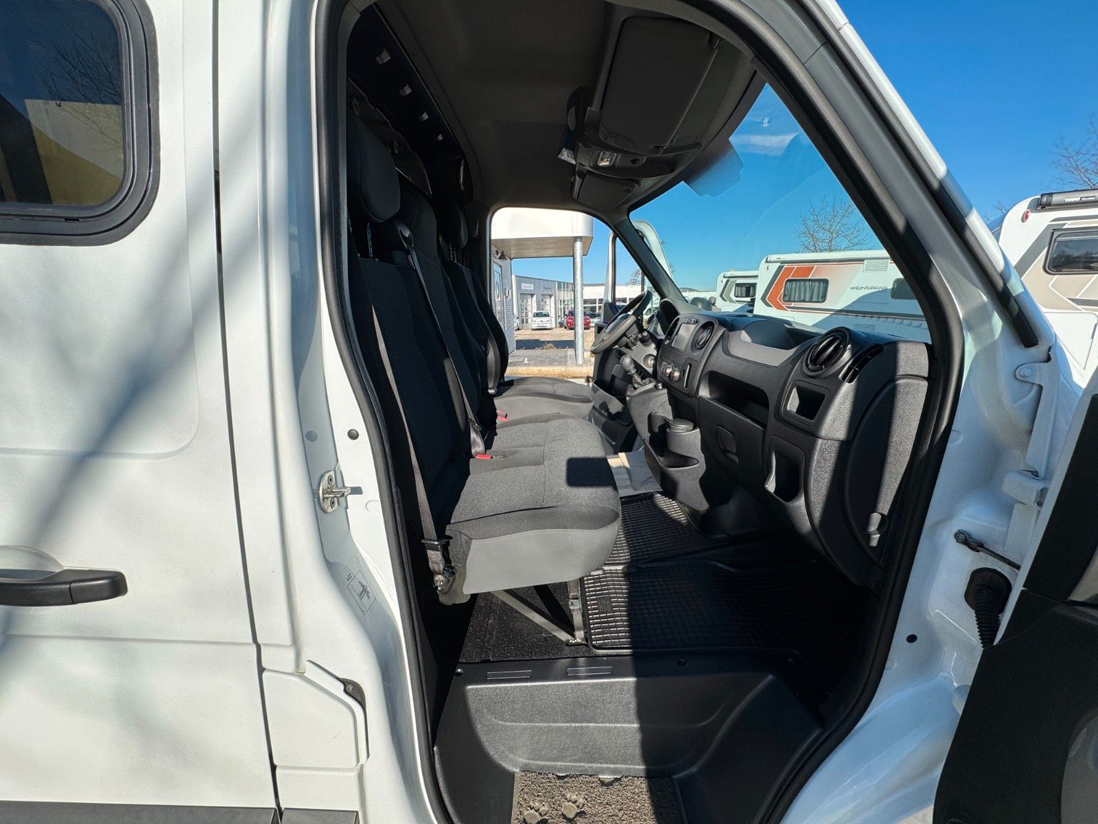 Fahrzeugabbildung Opel Movano