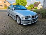 BMW e36 compact wenig Kilometer sehr gepfl... - BMW: E36 Compact