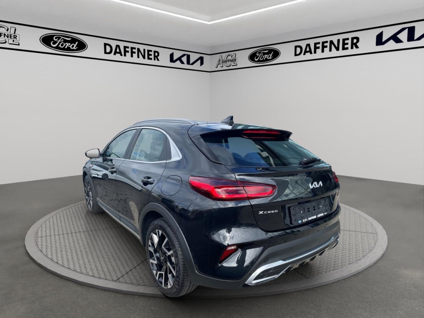 Fahrzeugabbildung Kia XCeed Vision Navi Klima DAB SHZ LED Tempomat