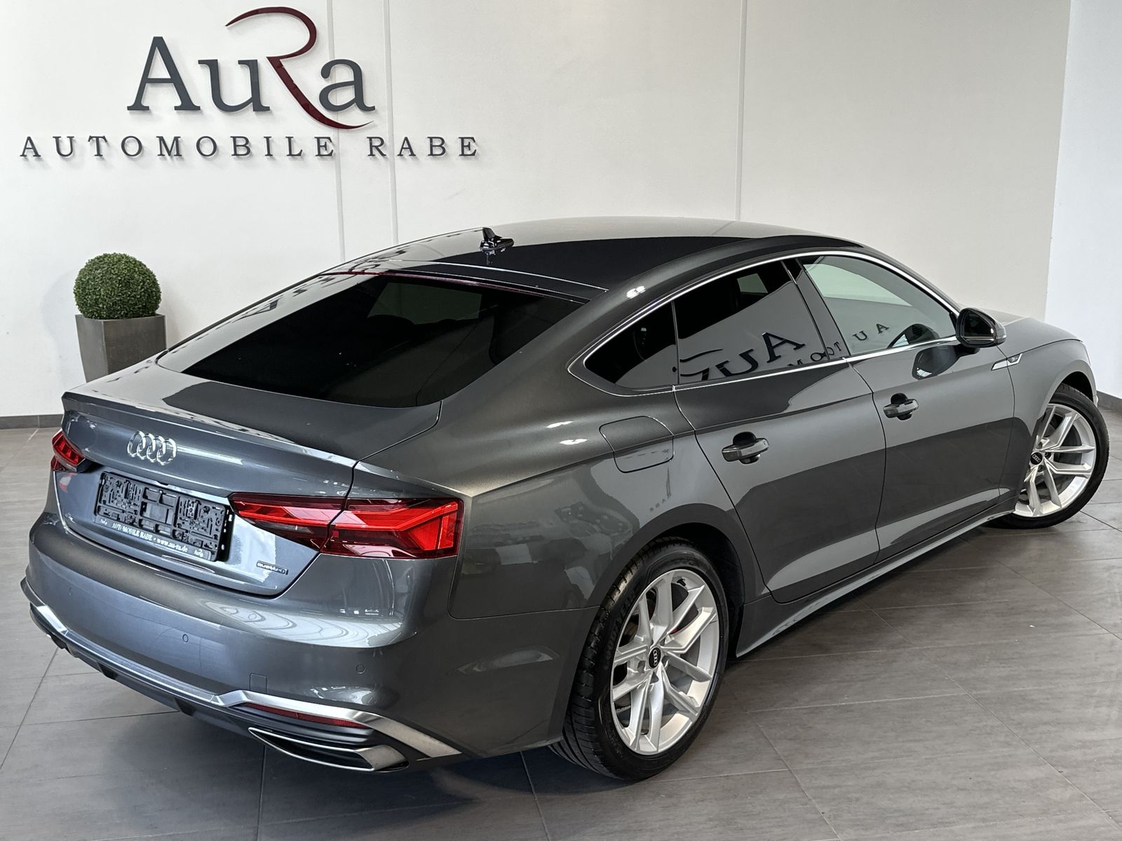Fahrzeugabbildung Audi A5 SpB 40 TDI Quattro S-Line NAV+LED+ACC+HUD+KAM
