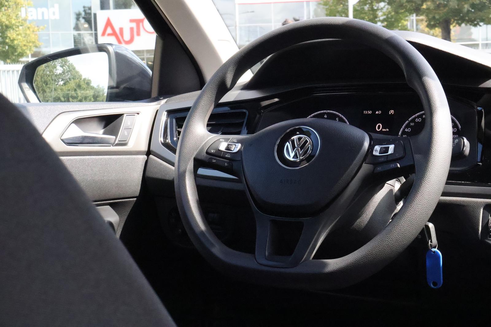 Volkswagen Polo 1.0 Comfortline Navi ACC Klimaaut.