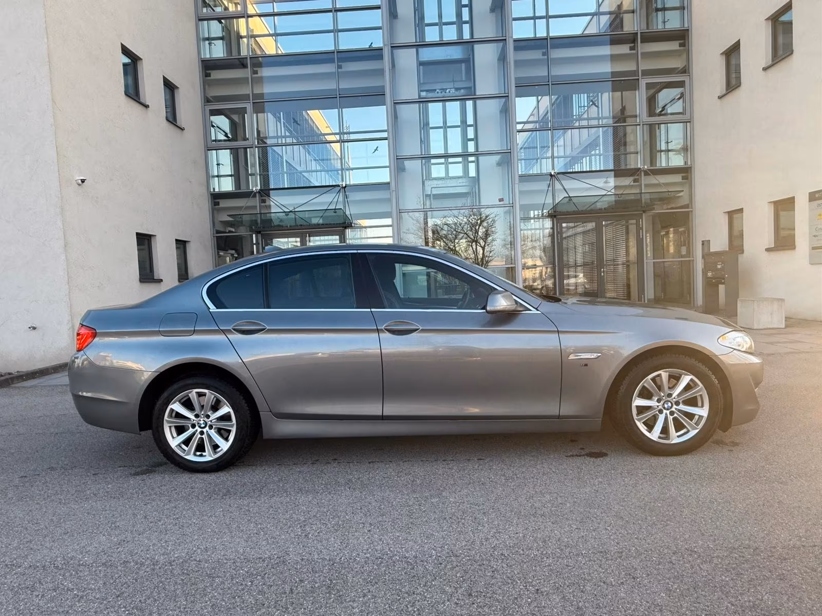 BMW 523 5 Limousine 523 i