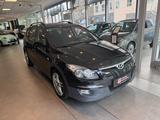 Hyundai i30 CW 1.4 - Hyundai i30 aus 2010: I30cw
