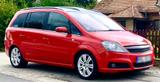 Opel Zafira B - Opel Zafira aus 2005 mit Diesel-Antrieb