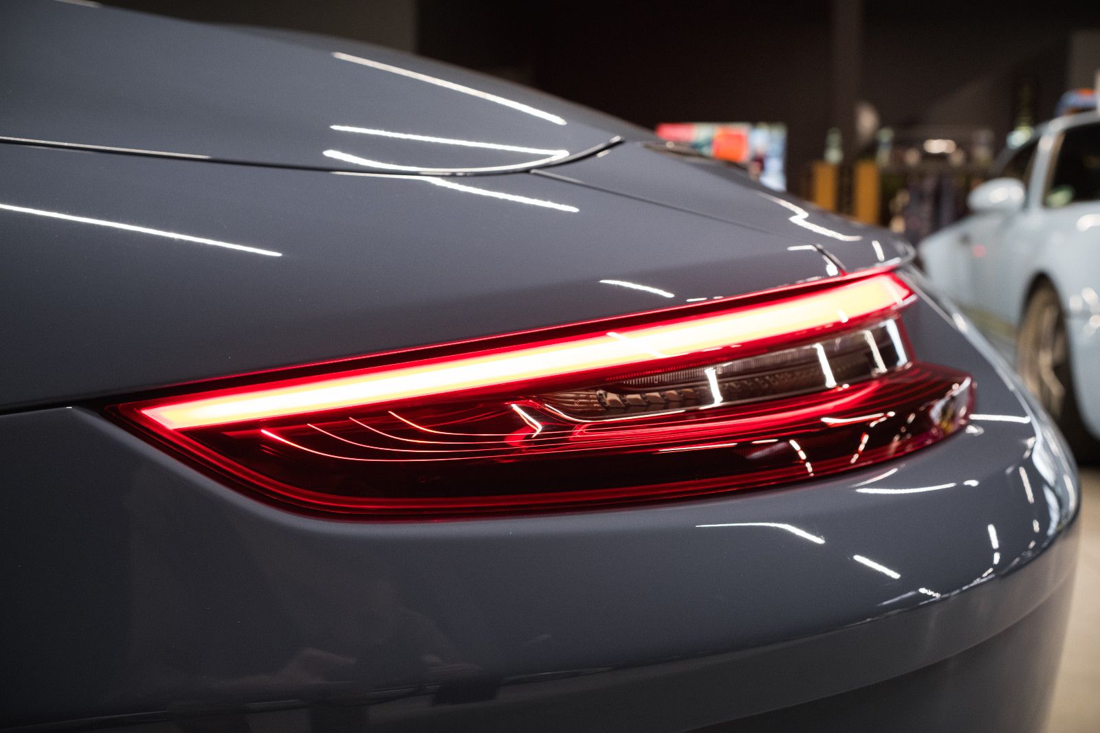 Fahrzeugabbildung Porsche 991/911 Speedster-PTS Aetnablau-Lift-DAB-Kamera