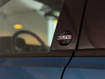 Volkswagen Touran - 9