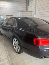Bentley Flying Spur 4.0 V8 S Autom. S - Bentley Gebrauchtwagen in Köln