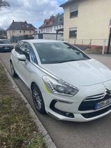 Citroën Citroen DS5 - Citroën DS5 mit Diesel-Antrieb: Automatik