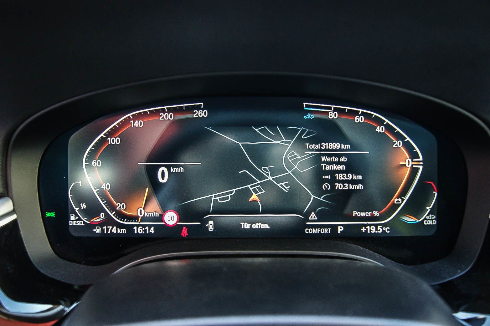 Fahrzeugabbildung BMW 520 d Touring LEDER HEADUP PANORAMA KEYLESS