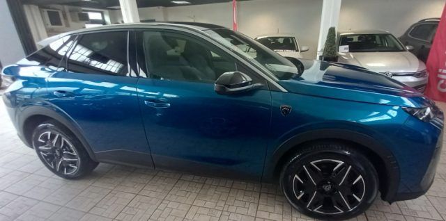 Peugeot PEUGEOT 3008 Hybrid 145 e-DCS6 GT imagem 2