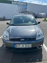Ford Fiesta 1,3 44 kW Blues Blues - Ford Fiesta aus 2004: 1.4