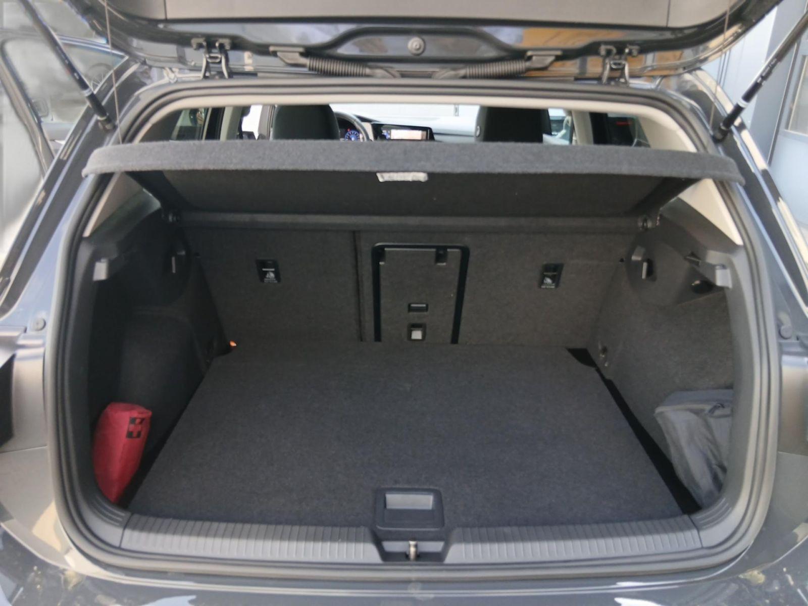 Volkswagen Golf VIII 2.0 TDI Move DSG *ACC*App-Connect*SHZ*, миниатюра 21