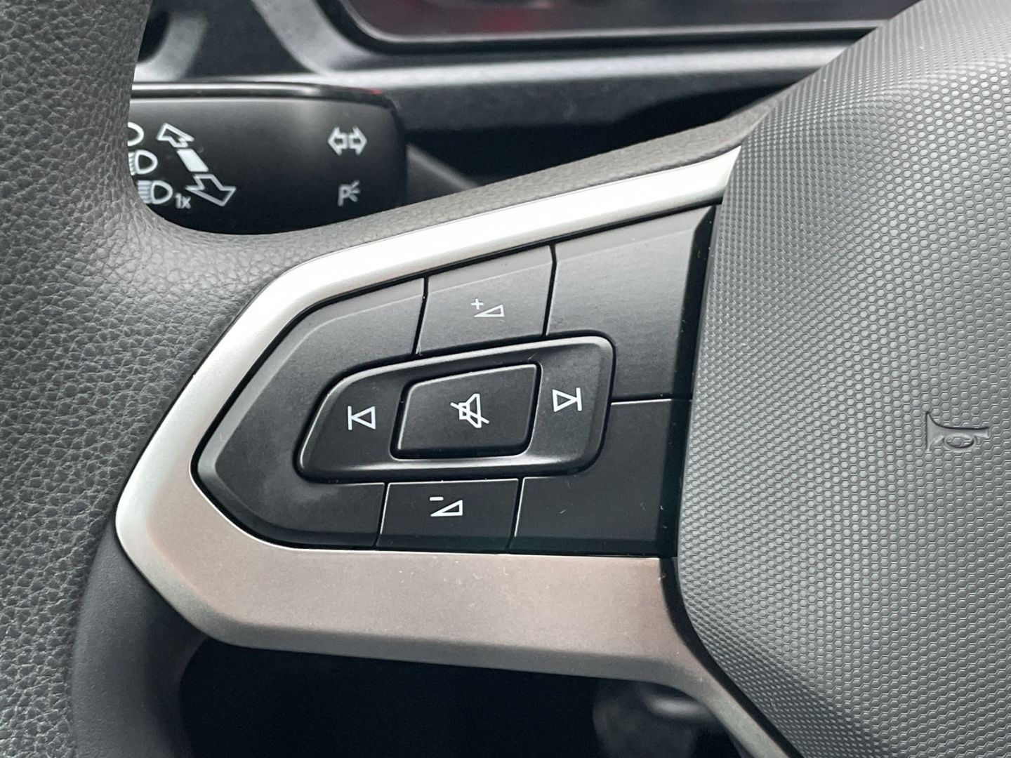 Caddy Maxi Cargo 2.0 TDI AHK/Kamera/Sitzheizung 