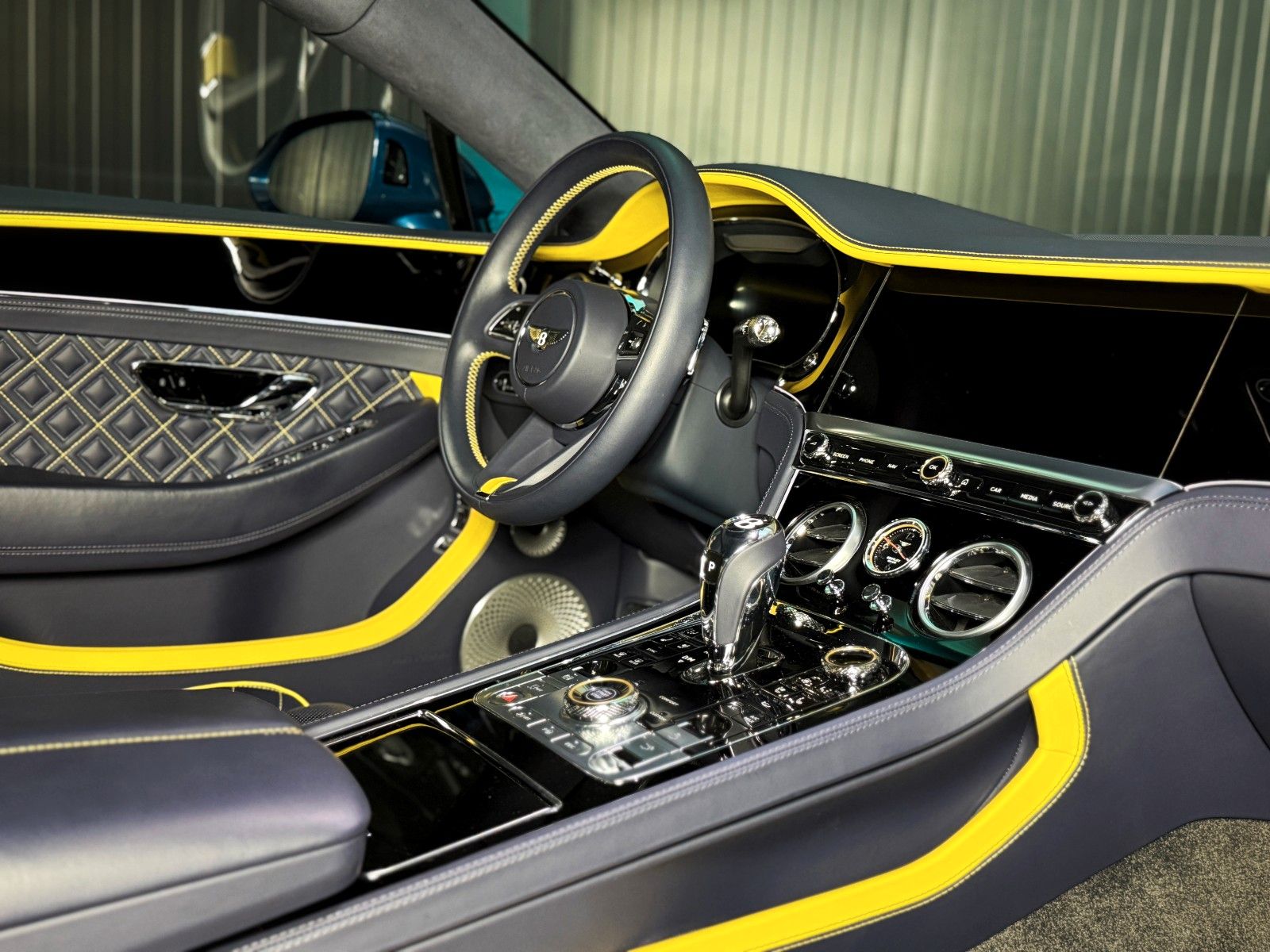 Fahrzeugabbildung Bentley Continental GT 6.0 W12 Speed Mulliner