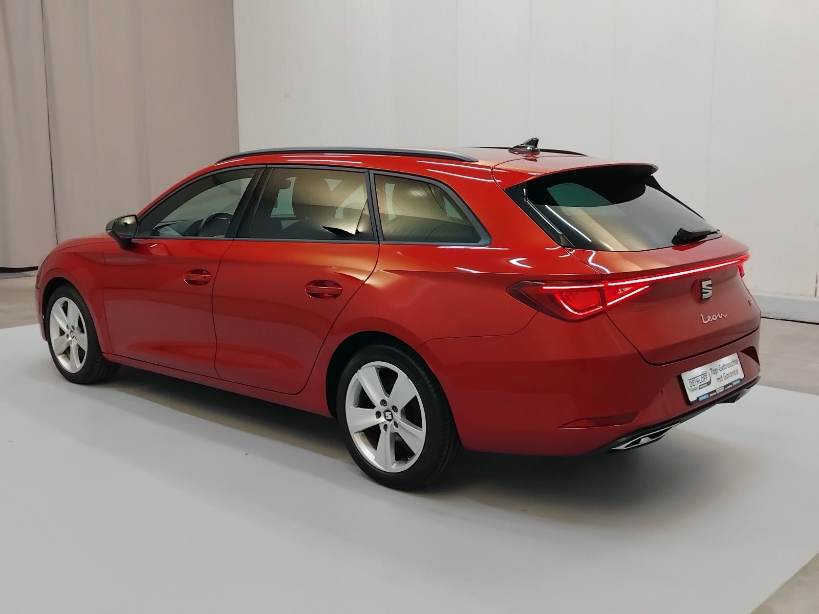 Seat Leon (09/2021, Benzin)