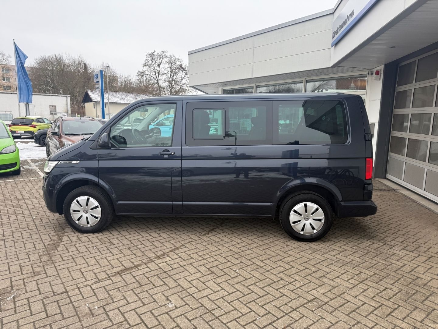 VW T6 Caravelle Comfortline Navi LED Musikstreaming - Image 3