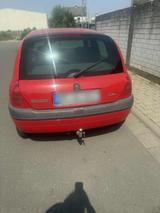 Renault Clio 1.2 benzin 108.000!!!!!!! - gebrauchte Renault Clio aus dem Jahr 2001