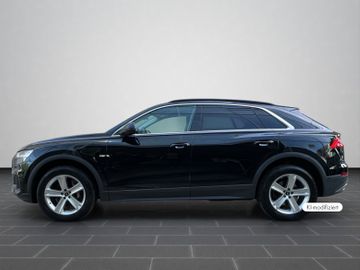 Audi Q8 - 7