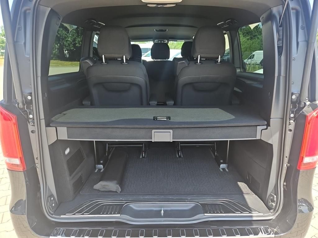 Fahrzeugabbildung Mercedes-Benz V 300 ED/L 4x4 AMG 7 Sitze 2,5t AHK Sound Standh