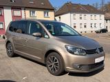 Volkswagen Touran Steuerkette & Insp. Neu Klima Sitzheizung - Volkswagen Touran in Saarbrücken
