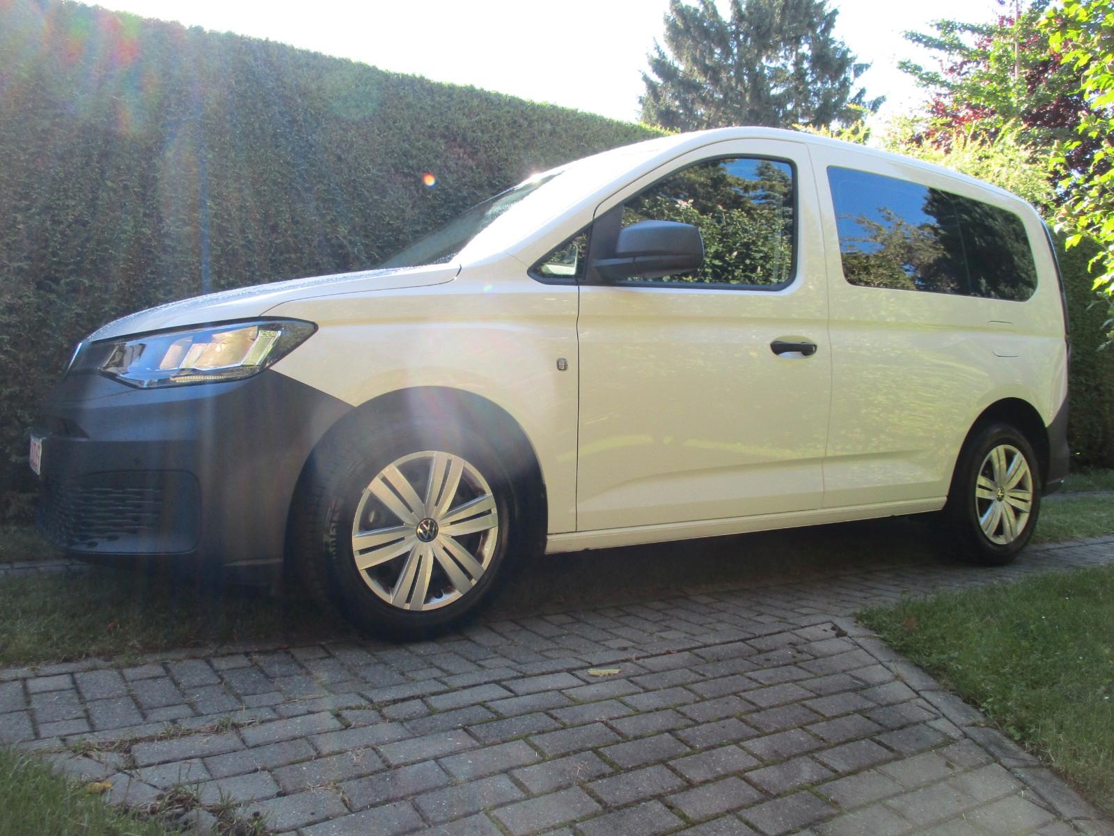 Volkswagen Caddy Kombi 5-Sitzer neues Modell // Klima & SHZ