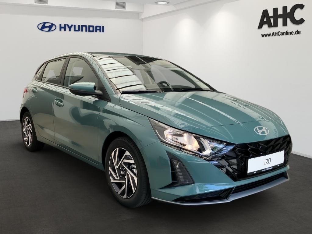 Fahrzeugabbildung Hyundai i20 1.0 T-GDI 6-MT Trend Navi PDC KAM SHZ SpurH