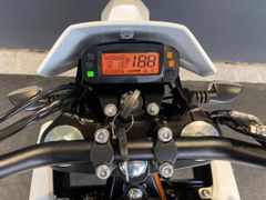 MALAGUTI XSM 125 ABS SM + ALLE FARBEN + 4 JAHRE GARANTIE