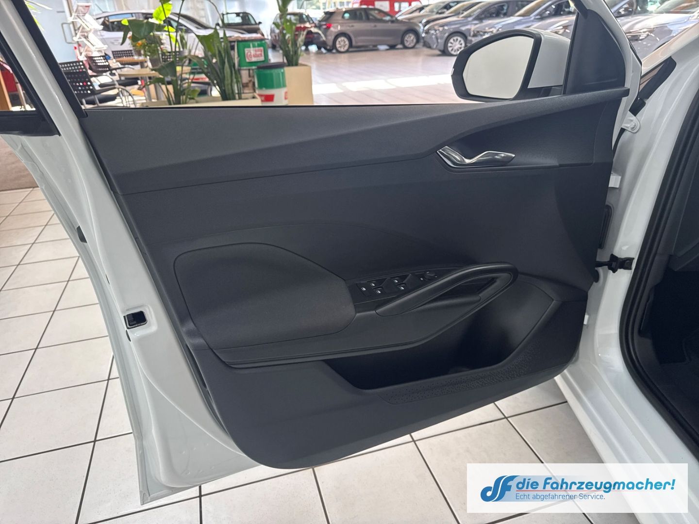 Fahrzeugabbildung SKODA Fabia Selection LED Sperrdiff. ACC Apple CarPlay
