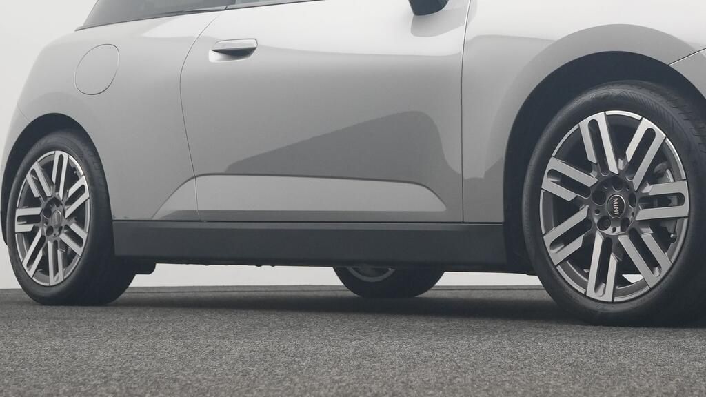 MINI Cooper SE - Bild 24